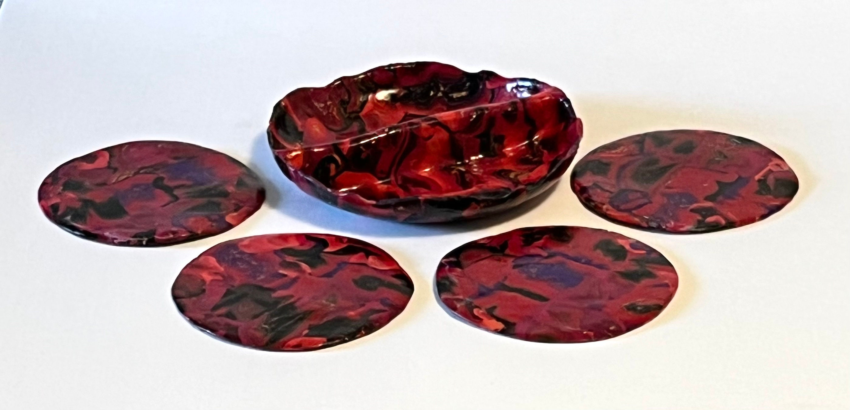 Divided bowl and coaster set