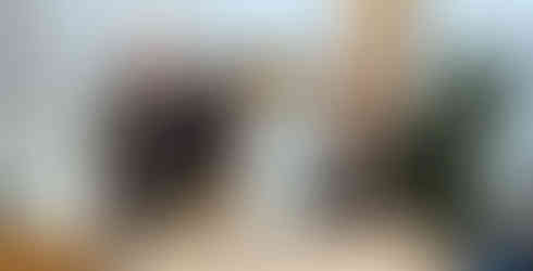 Students at the Holiday Market.