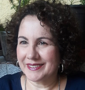 Eliane Gurjão Silveira, tradutora