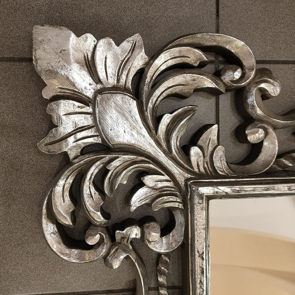 Miniatura: Specchio rettangolare intagliato