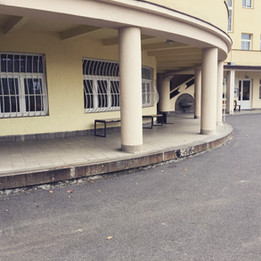 Manual sidewalk 