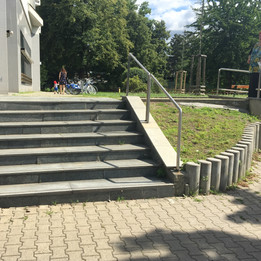 Rail 7 stairs 