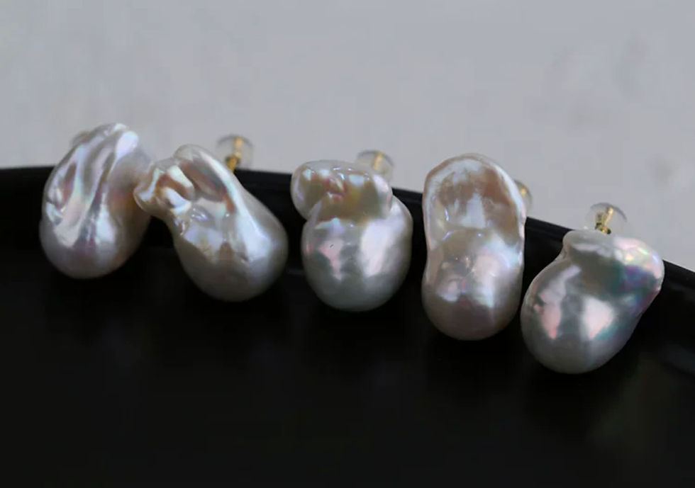 Thumbnail: Natural Baroque Pearl Studs