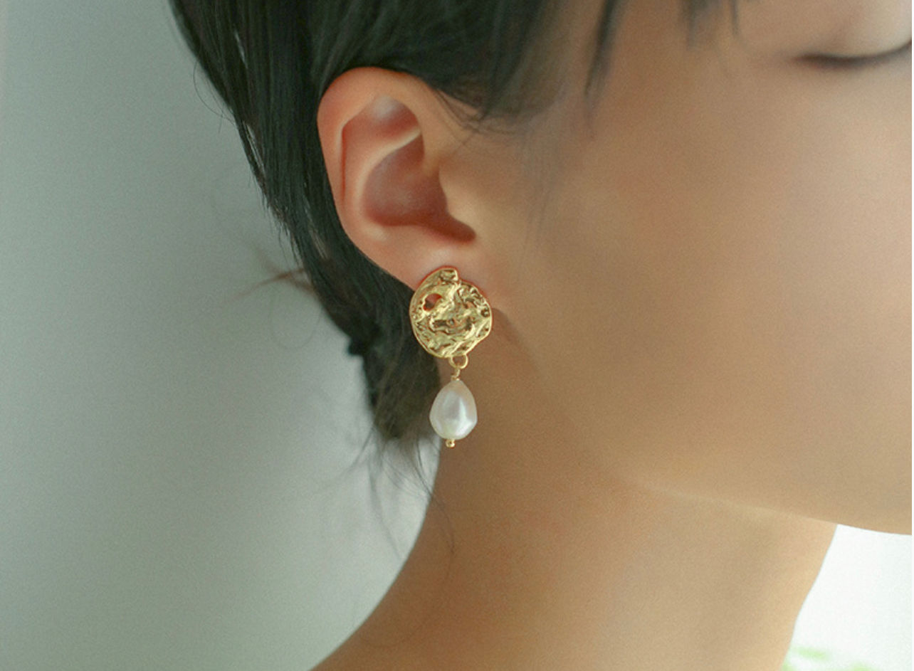 Lava Baroque Pearl Earrings 