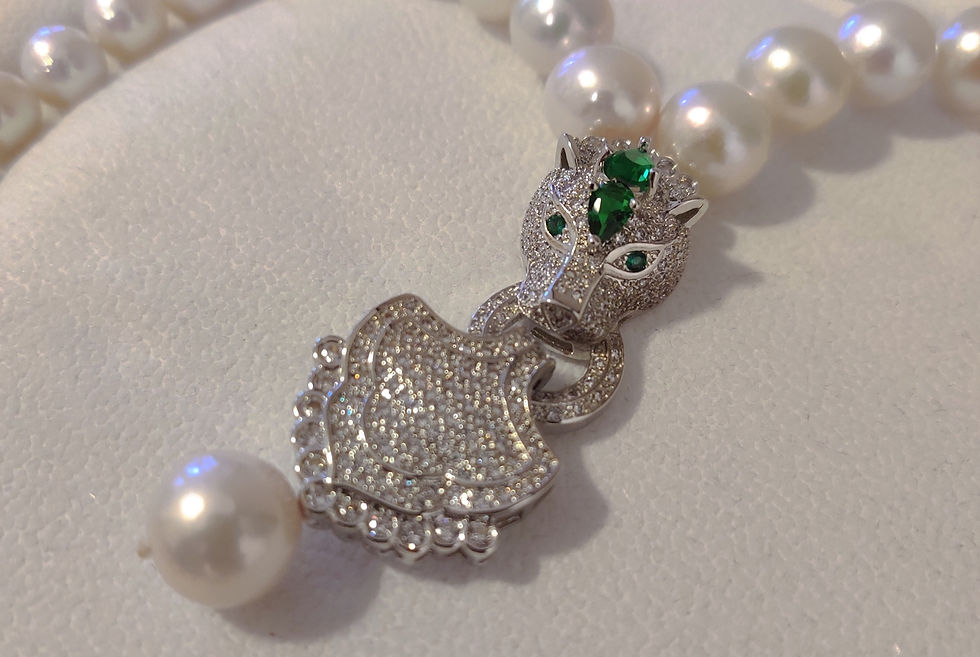 Thumbnail: Customized Panther Natural Pearl Necklace 
