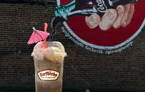 Surfhicks coke float at downtown Corinth mural