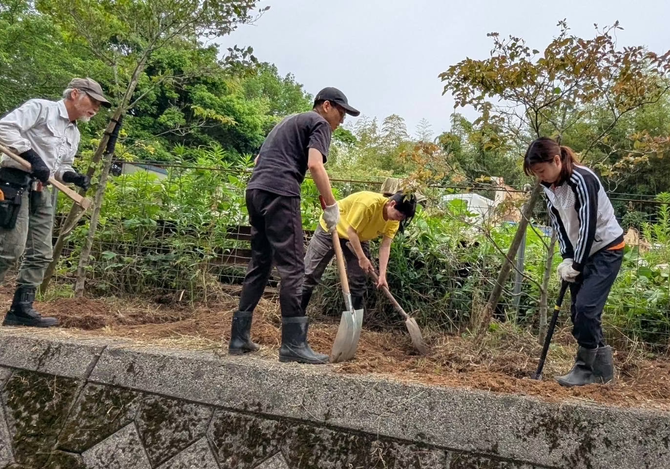 20250608花いっぱい運動@八頭町山路