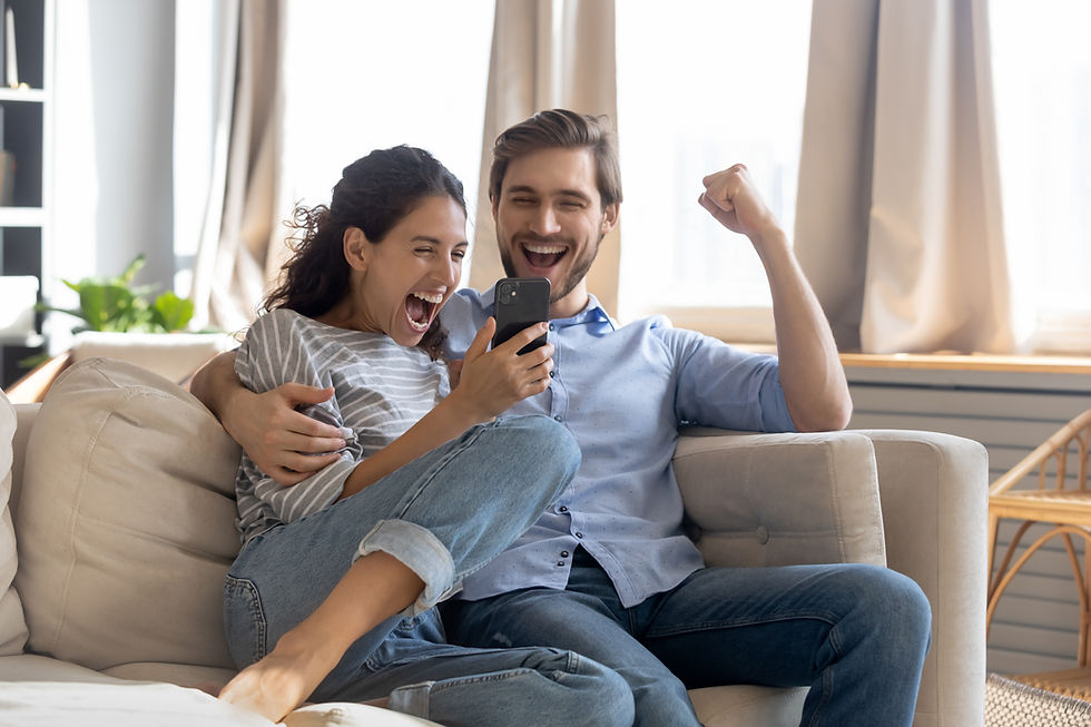 Découvrez les vidéos de votre soirée enregistrées depuis le smartphone de vos invités.jpg