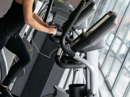 What is the Difference Between Going Forward and Backward on the Elliptical?