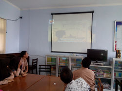 Kegiatan resensi film