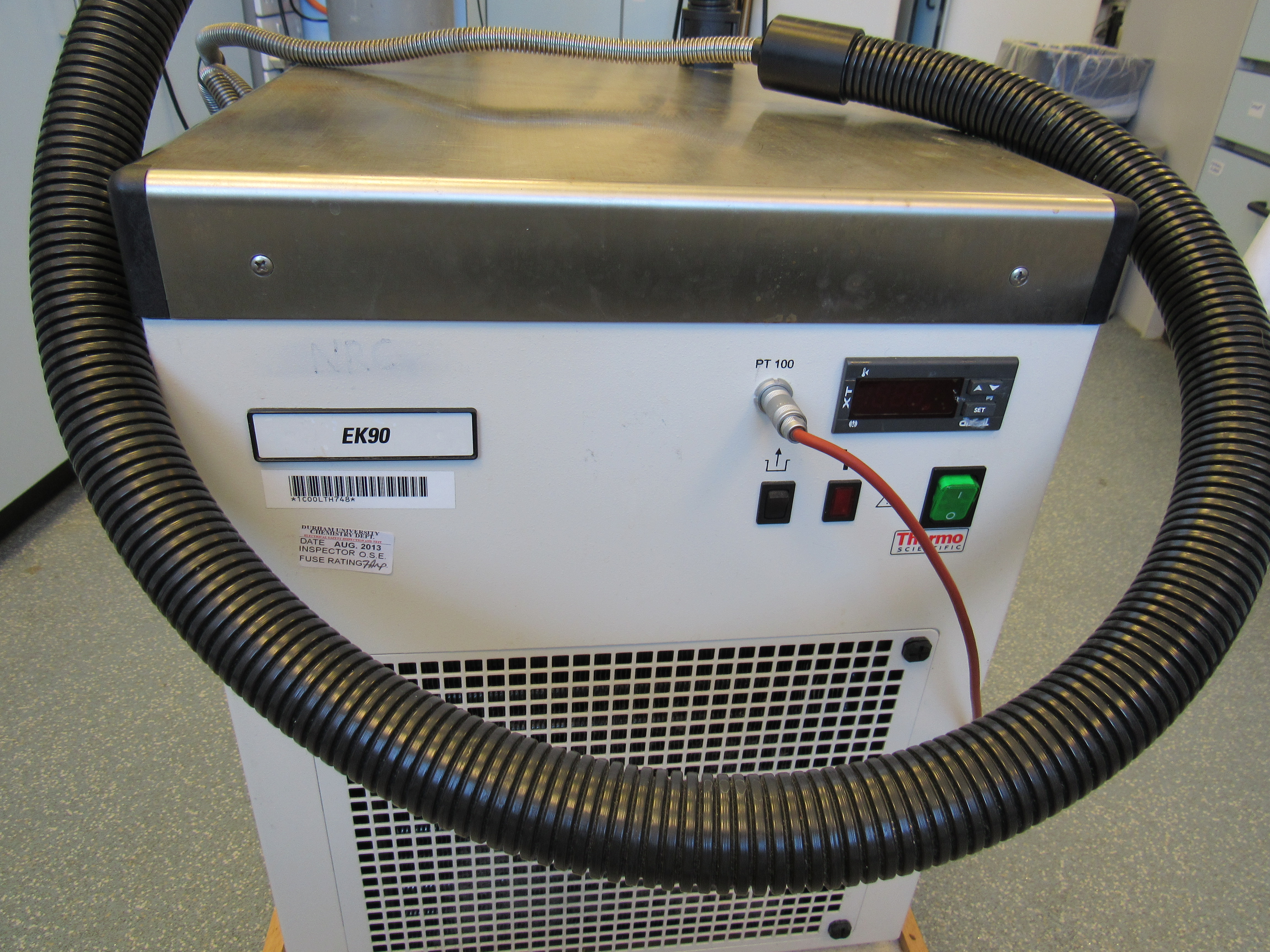 Cryostat