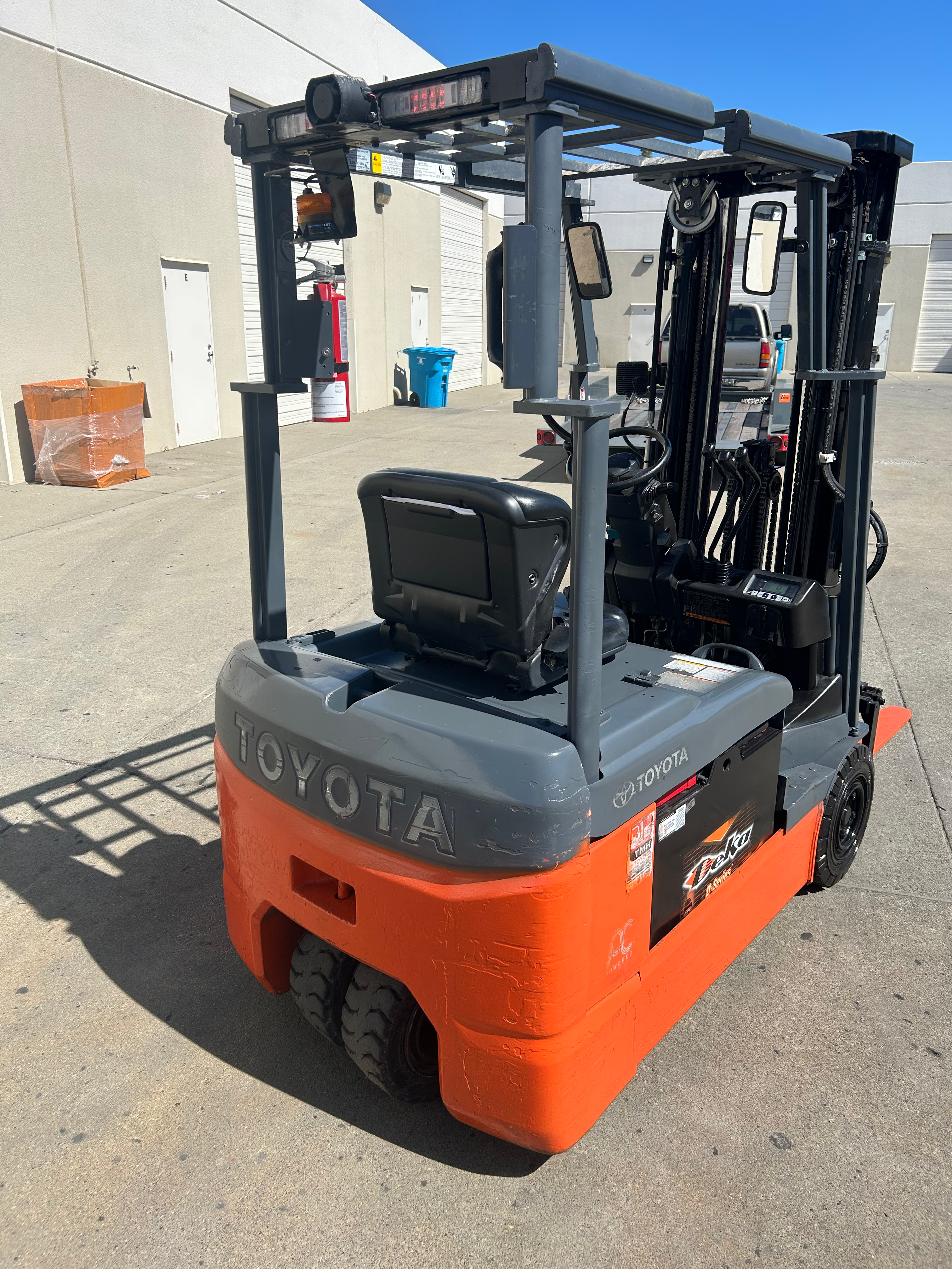 Toyota 8FBE20U electric forklift, $13,500