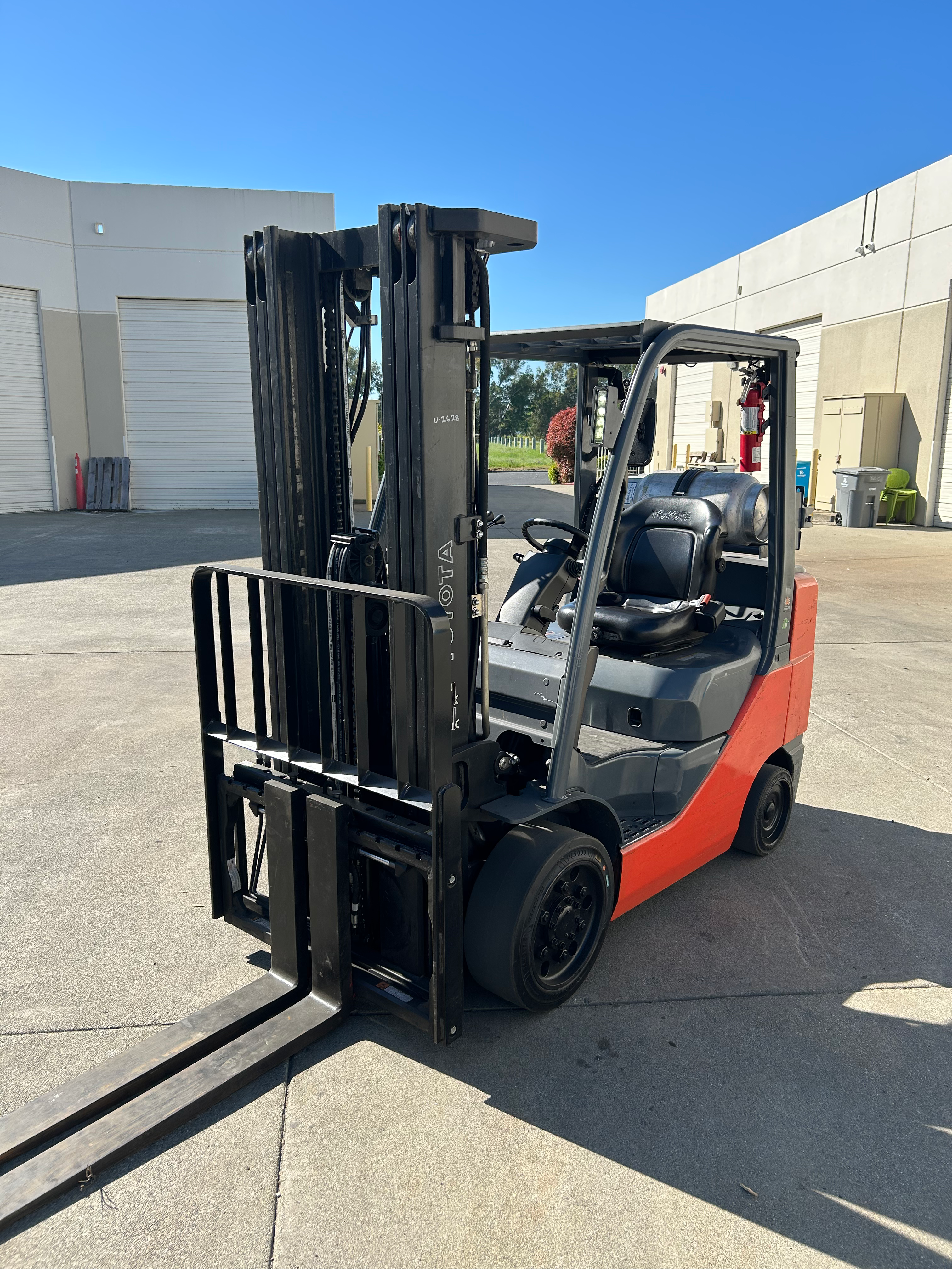 Toyota 8FGCU25 propane forklift, $13,500