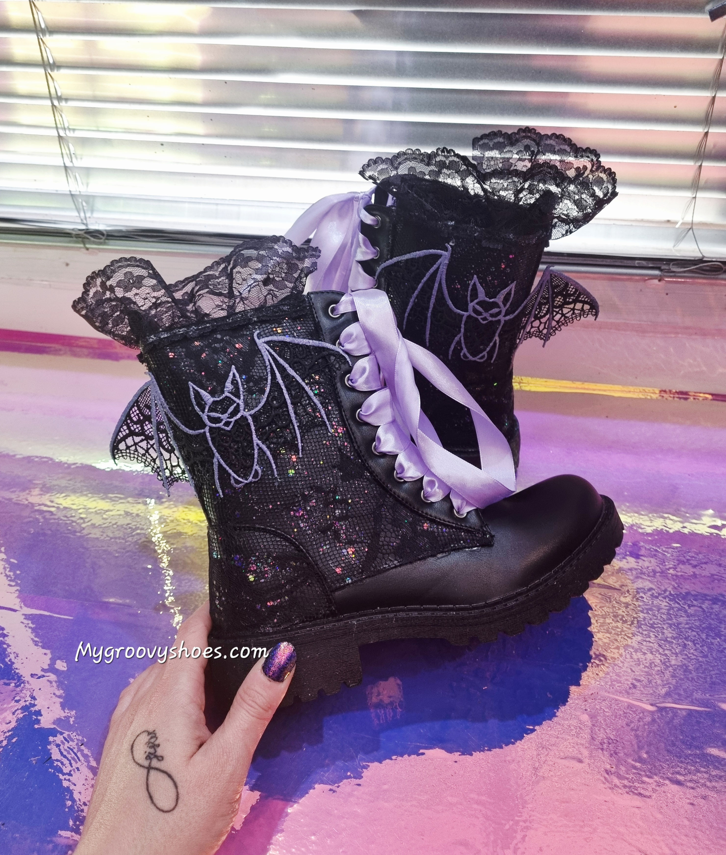 Gothic lace glitter bats