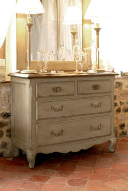 Chest 2+2 drawers.jpg