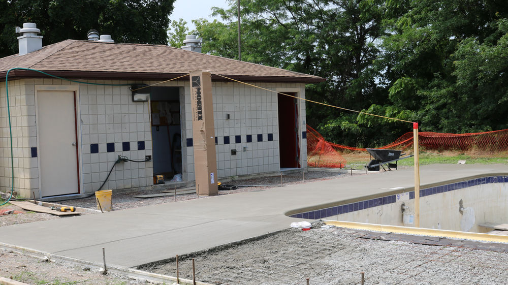 Gateway Longview Pool Reopens After 4 Years