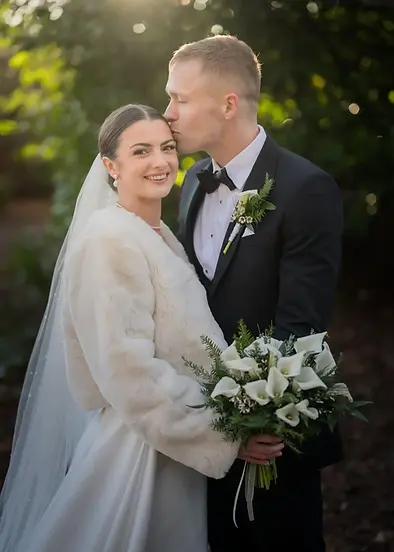 Knutsford Couple.webp