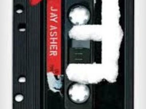 Resenha: "Os 13 Porquês" de Jay Asher. Por que tão indelicado?