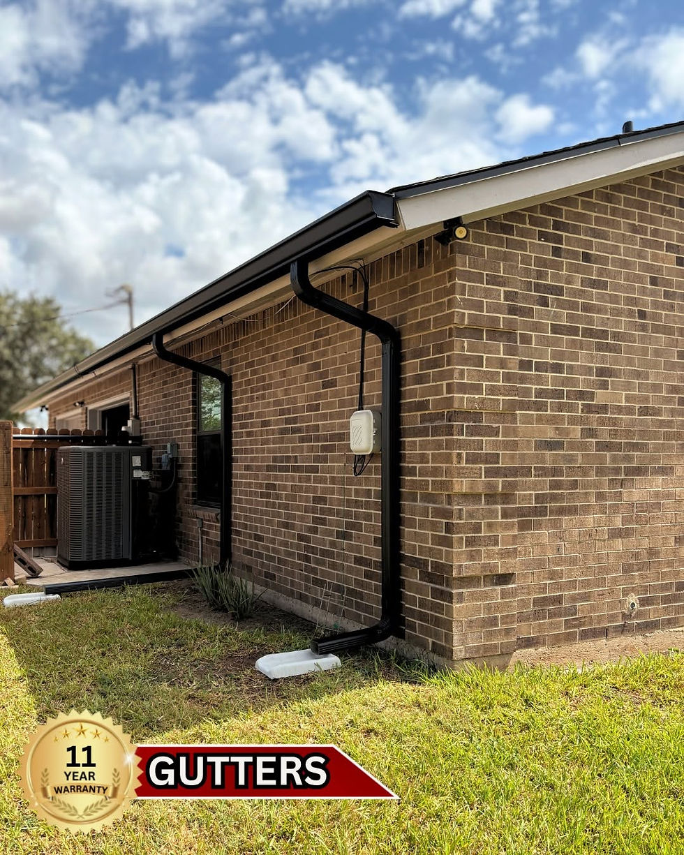 Black aluminum seamless Gutters