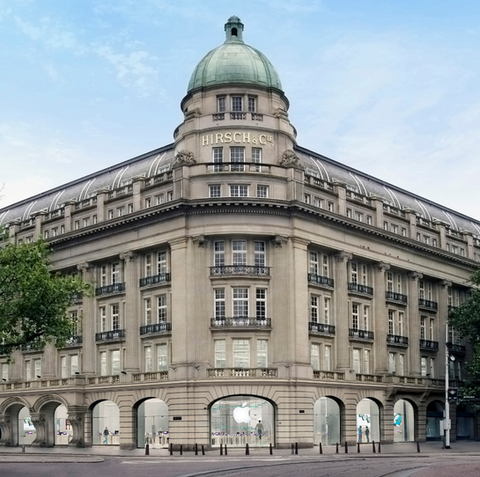 Apple Store Amsterdam met Van Ruysdael.
