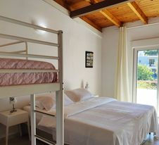 Cozy living in Villa Panagos apartment in Faliraki, 90sqm 
