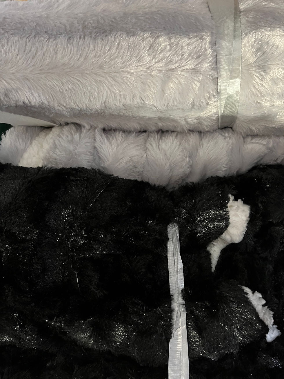 Miniature : Plaid Fausse Fourrure