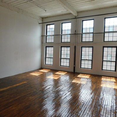 Studio 25-235