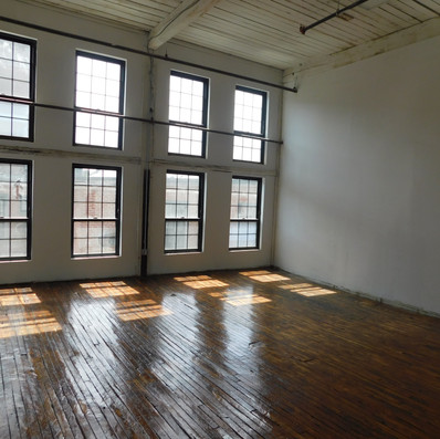 Studio 25-239