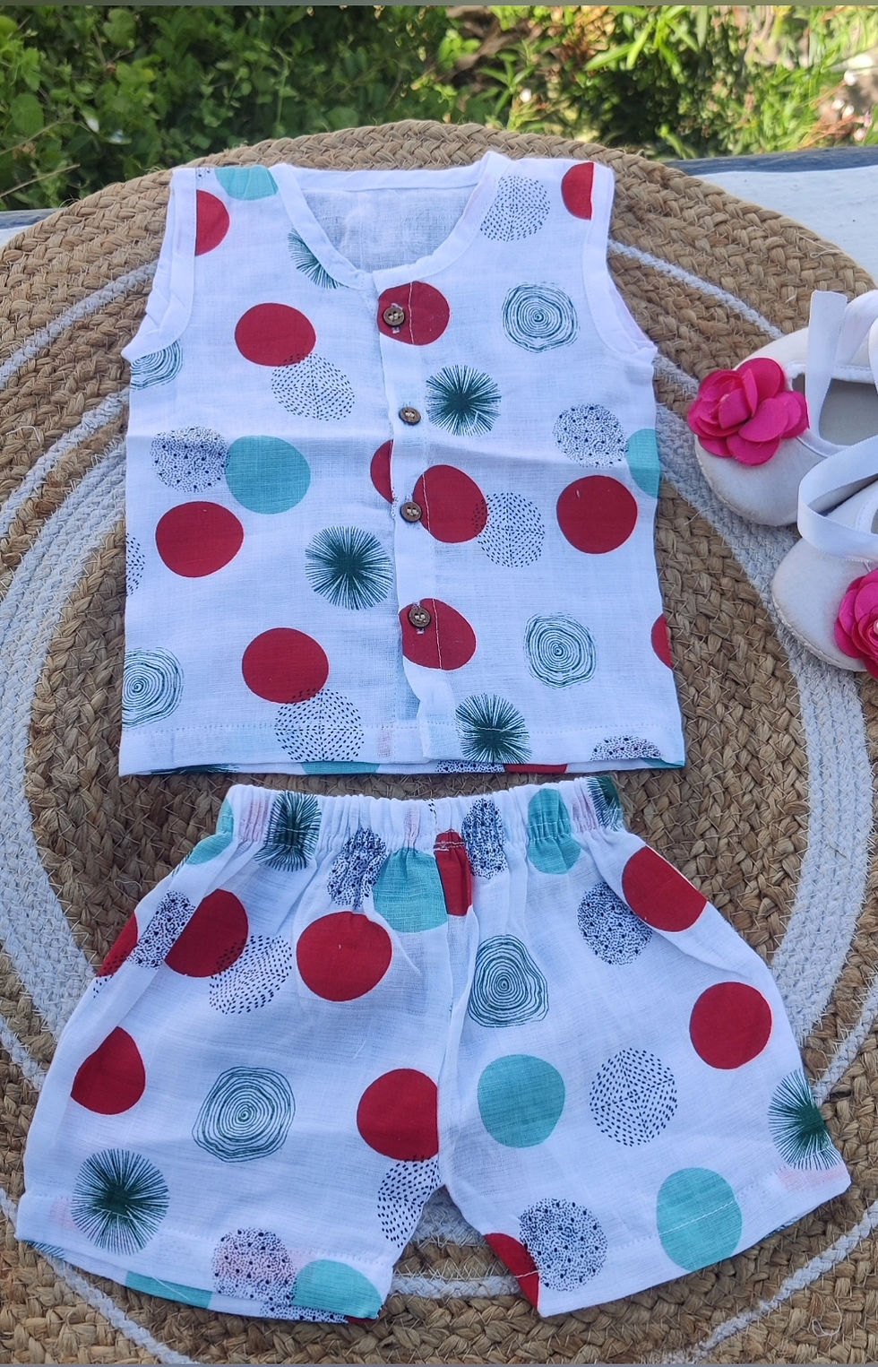 Muslin Co-ord Set (Sleeveless jabla with Shorts) - Circle