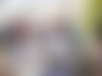 Maja Pohl freut sich über die zahlreichen besucher beim «Late Summer Festival 2025» der SPECIAL PEOPLE Inclusion Association