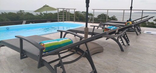 Pool on Rooftop.jpeg
