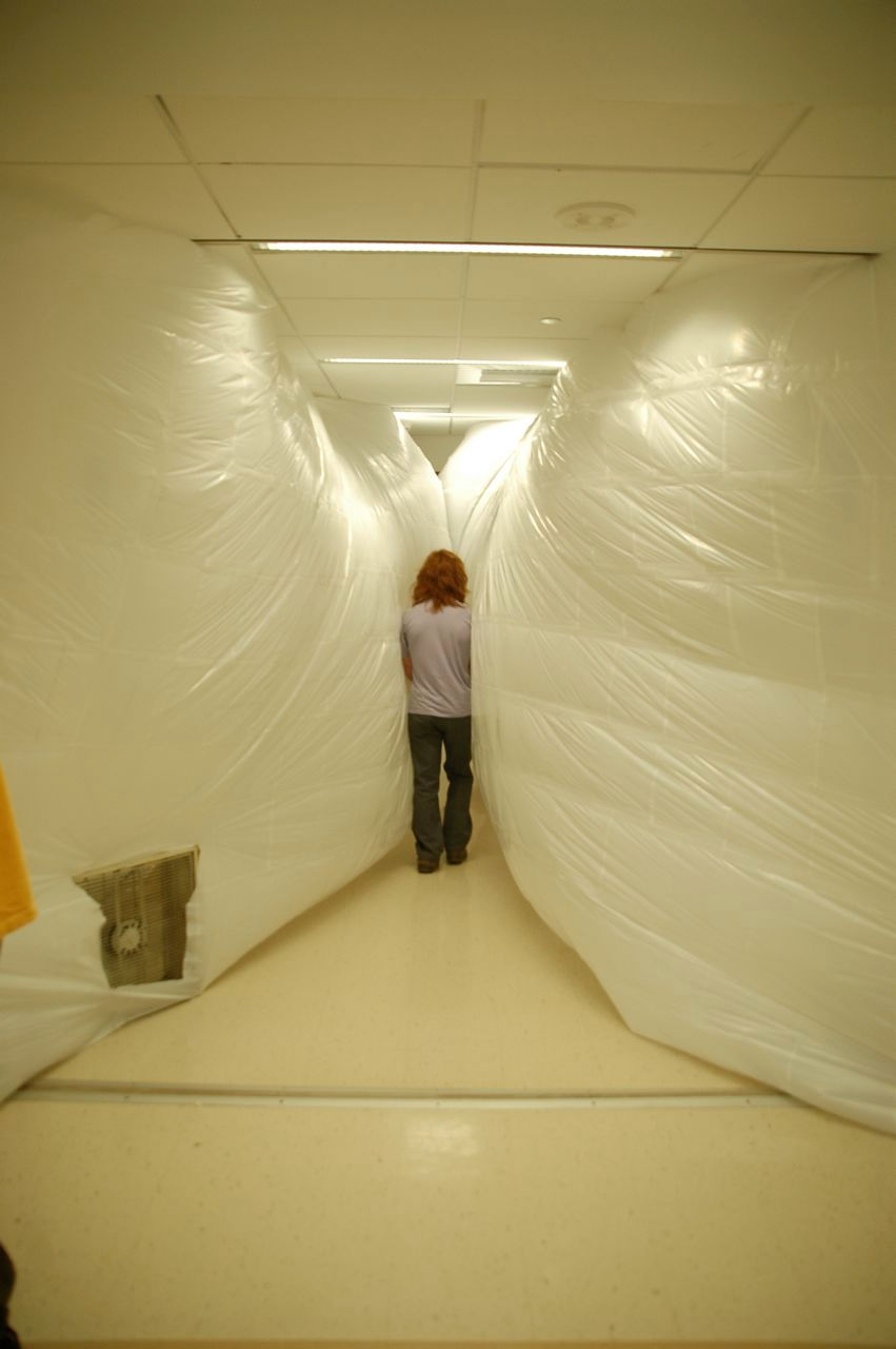 Engulfing Walls