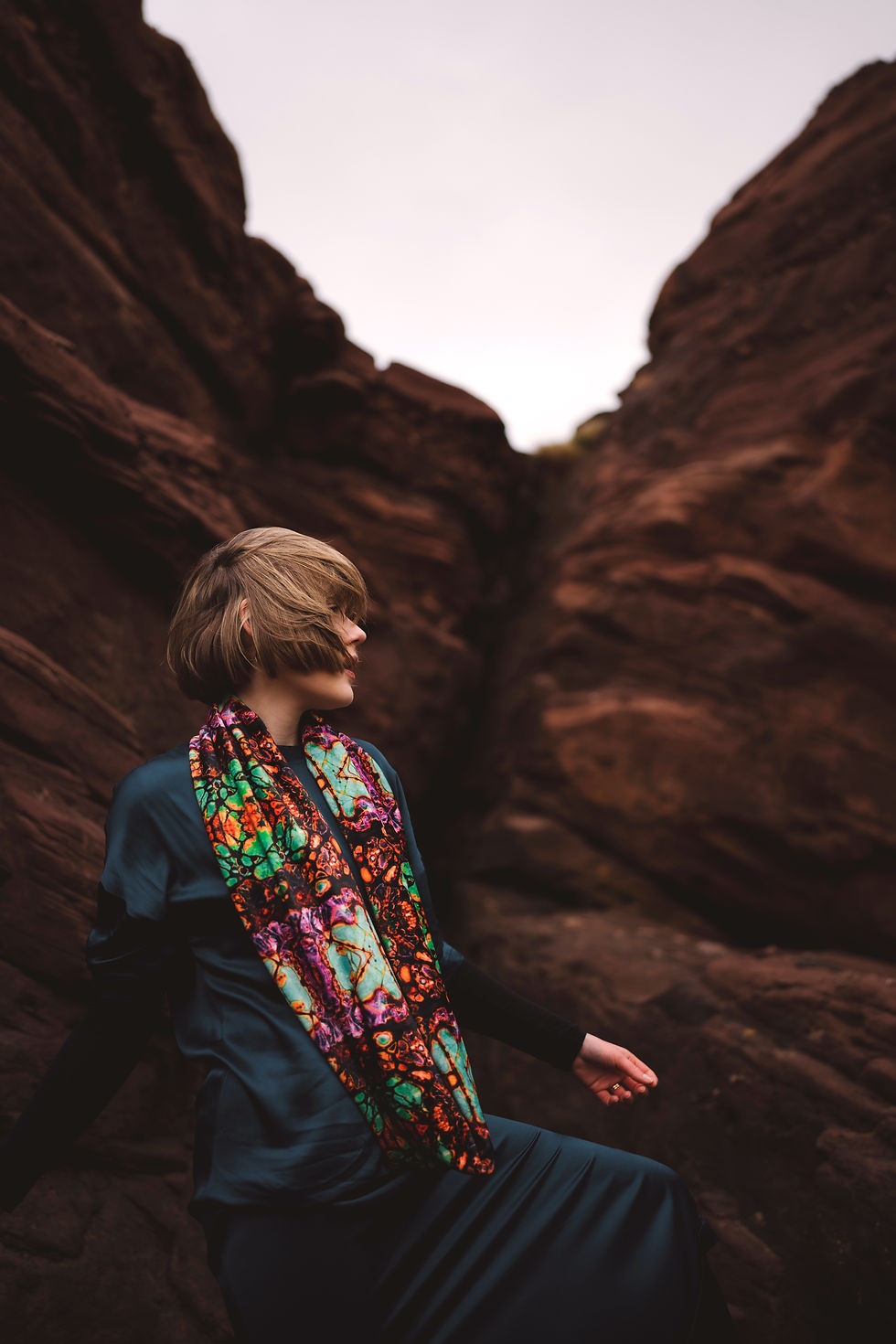 Thumbnail: 'VARISCITE' Plush Velvet Infinity Scarf