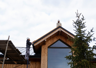 0_Solar_Panels_Solar_Farm_3840x2160 1.png