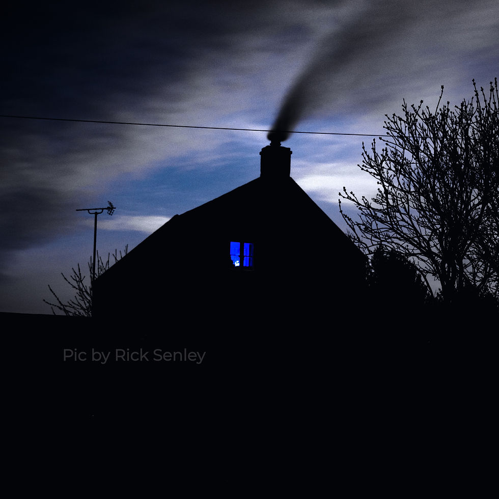 Midnight, Guiting Power (7)_edited.jpg