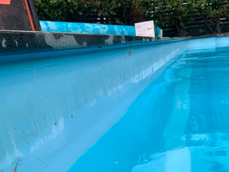 Fiberglass vs Cement Pools