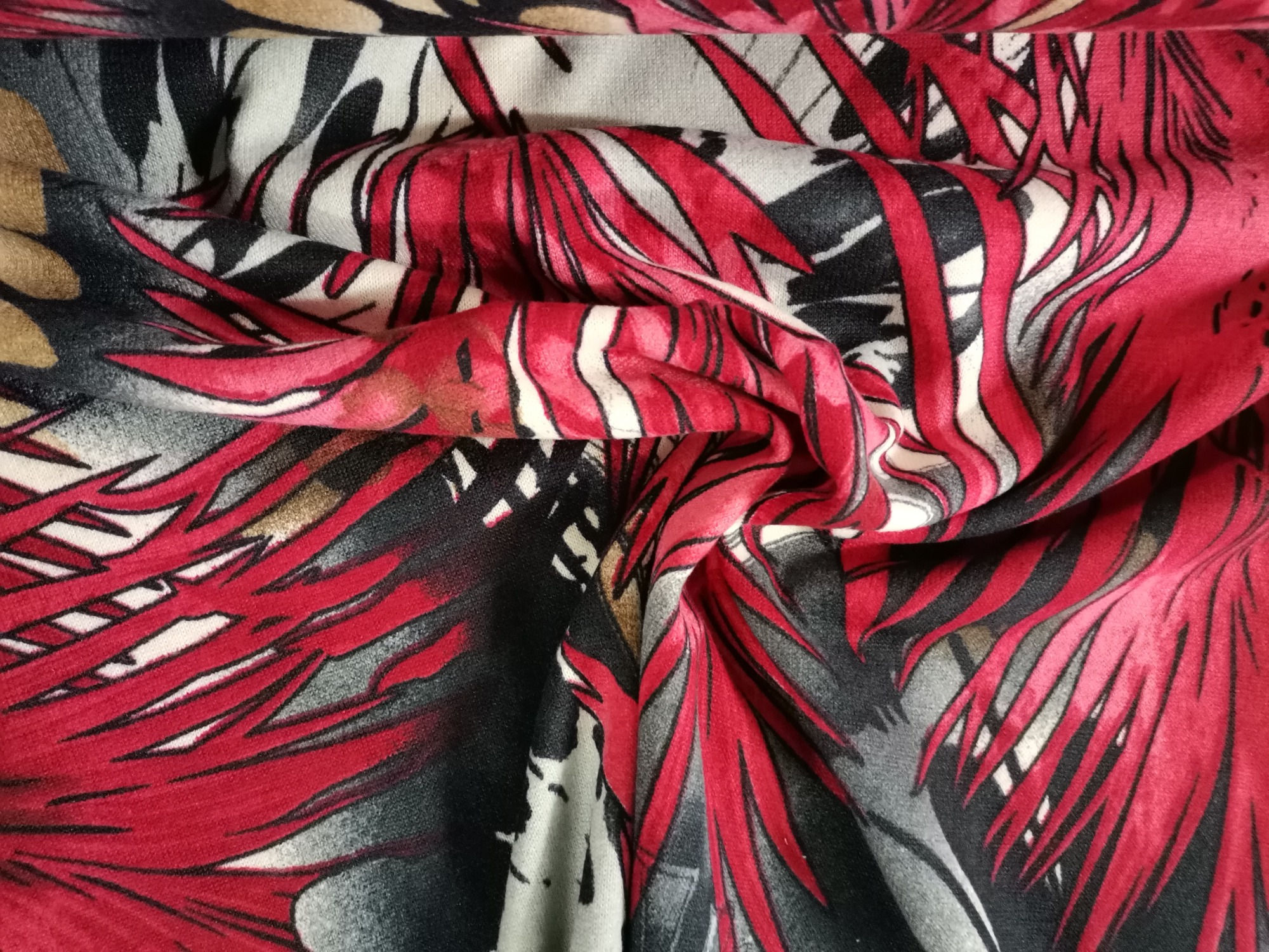 Punto Camiseta Tropical Rojo