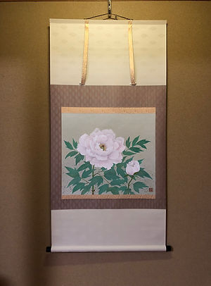 真作】掛軸 桃園銘 花之図 精密描写 合箱入 M27 表装 | 真作】掛軸 桃園銘 花之図 精密描写 合箱入 M27 表装 |