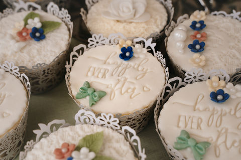 Small wedding cakes - suffolk wedding
