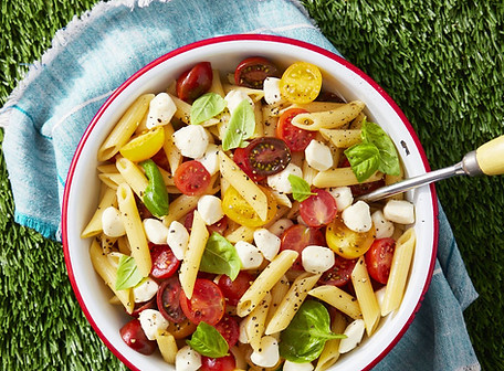 caprese-salad-1654201585.jpg