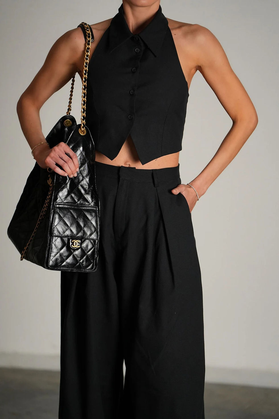 תמונה ממוזערת: חליפת  מרטינה 