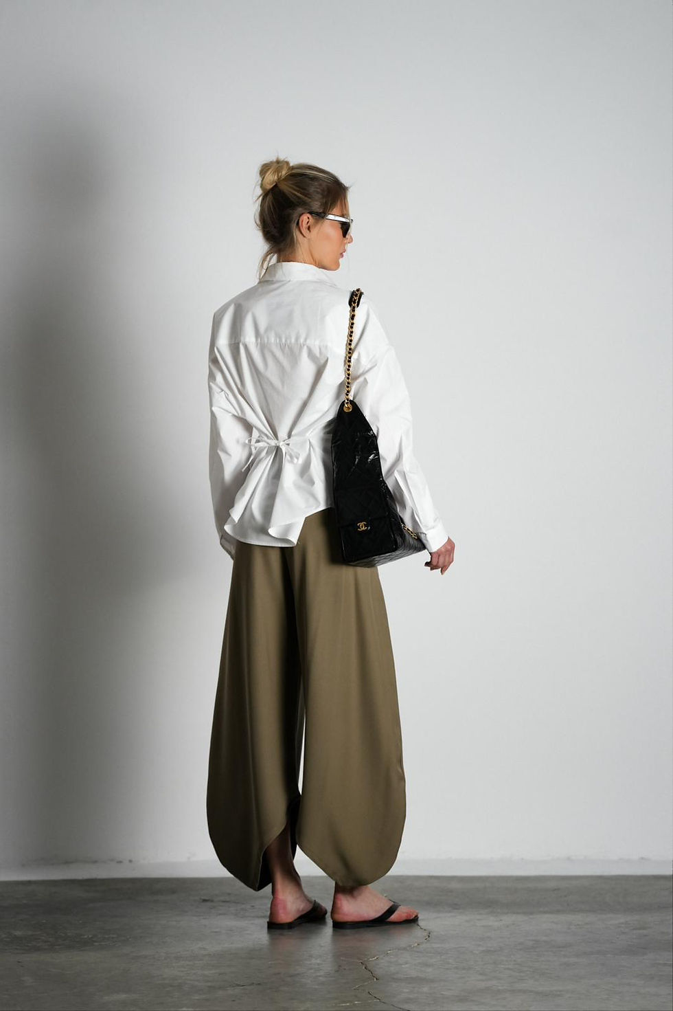 תמונה ממוזערת: מכנסי קירה