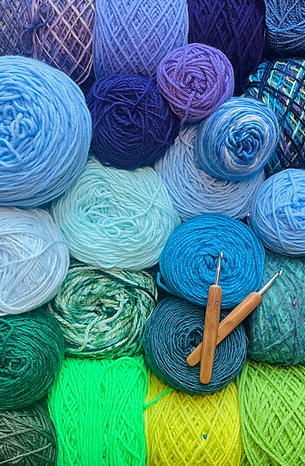 Overlappping blue and green colored yarn