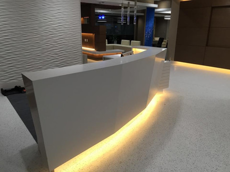 Floating Receptionist 2.jpeg