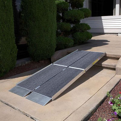 Tri-Fold Ramp