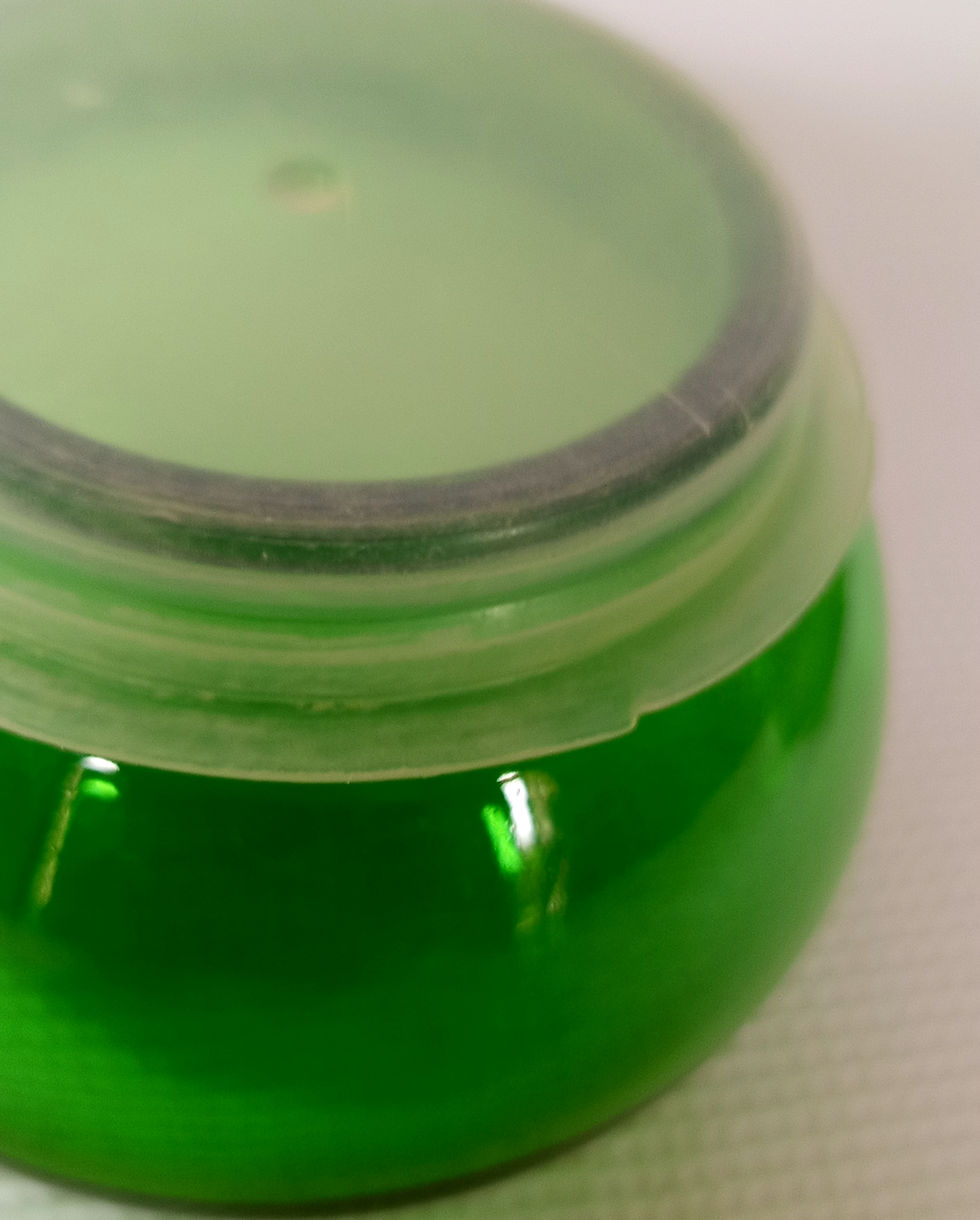 Miniature : Grand pot en verre moulé vert bouteille - made in Belgique