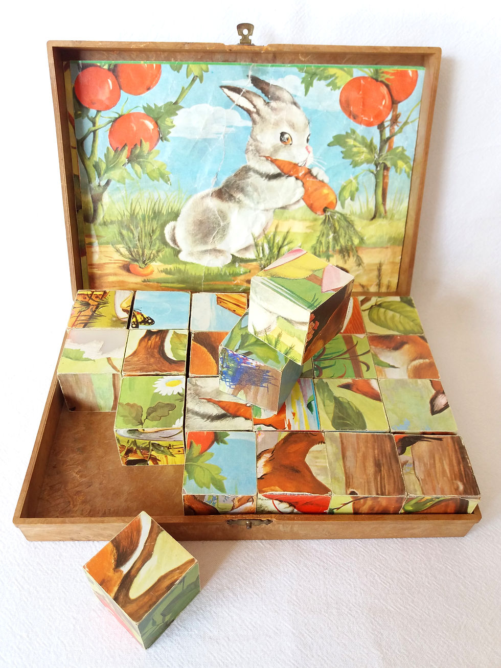 Miniature : Jeu de 24 cubes vintage Garnier - Bébés animaux