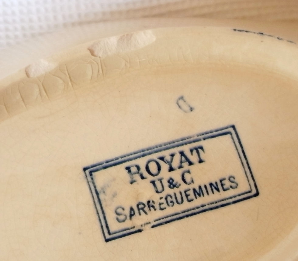 Miniature : Ravier Sarreguemines décor fleuri bleu Royat - Début XXe