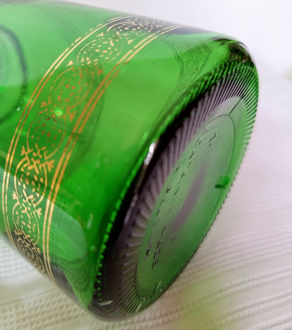 Miniature : Grand pot en verre moulé vert bouteille - made in Belgique