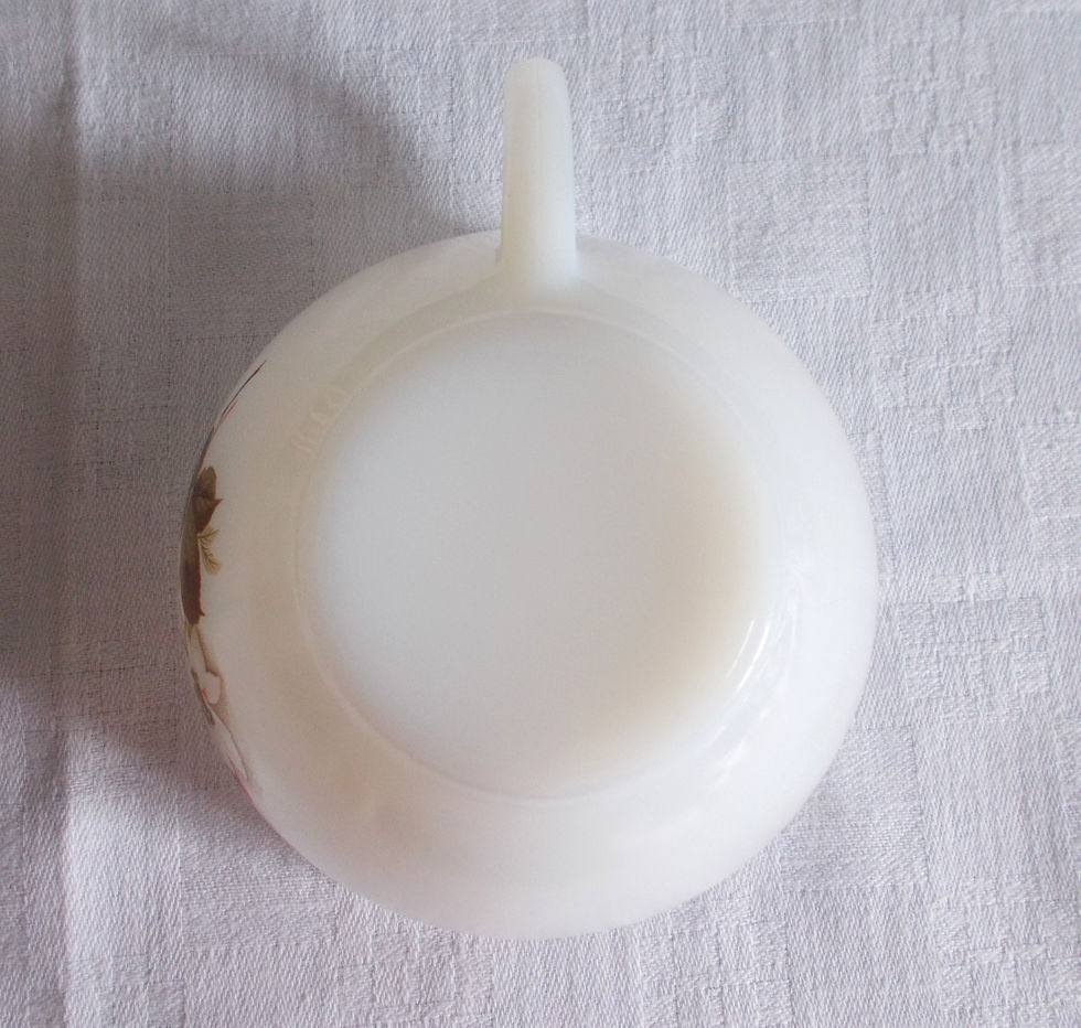 Miniature : Grande tasse Arcopal - décor Aubépine avila